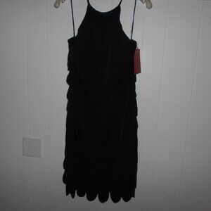 Unique Little Black Dress  with Pin Size 10  NWT  $89.99